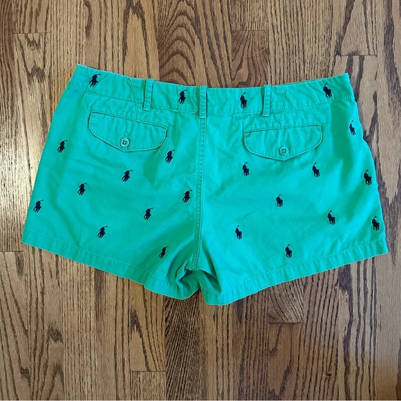 Ralph Lauren Sport Classic Fit Pony Logo 3.5” Chino Shorts - Green - Picture 3 of 4
